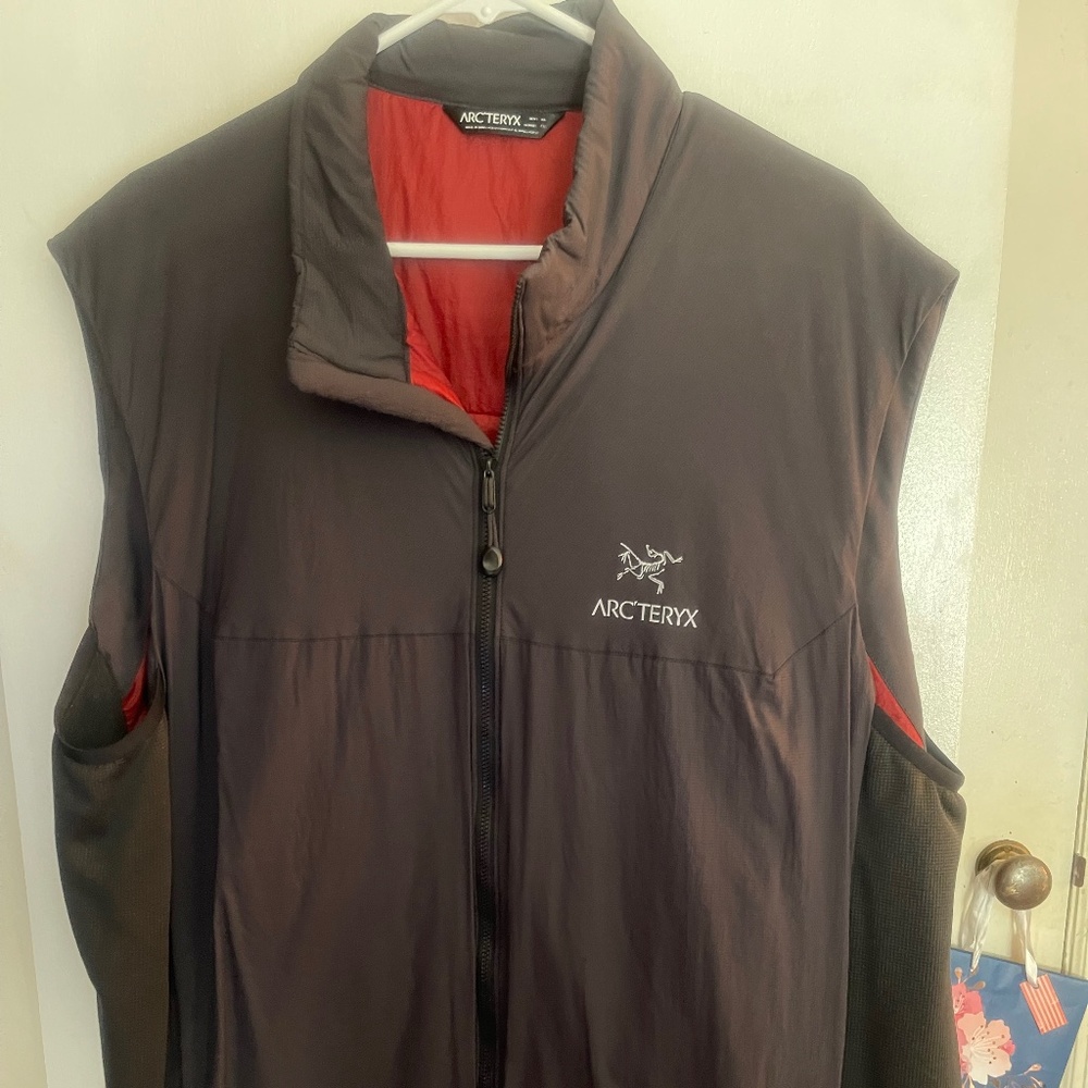 Arc’teryx Full Zip Insulated vest